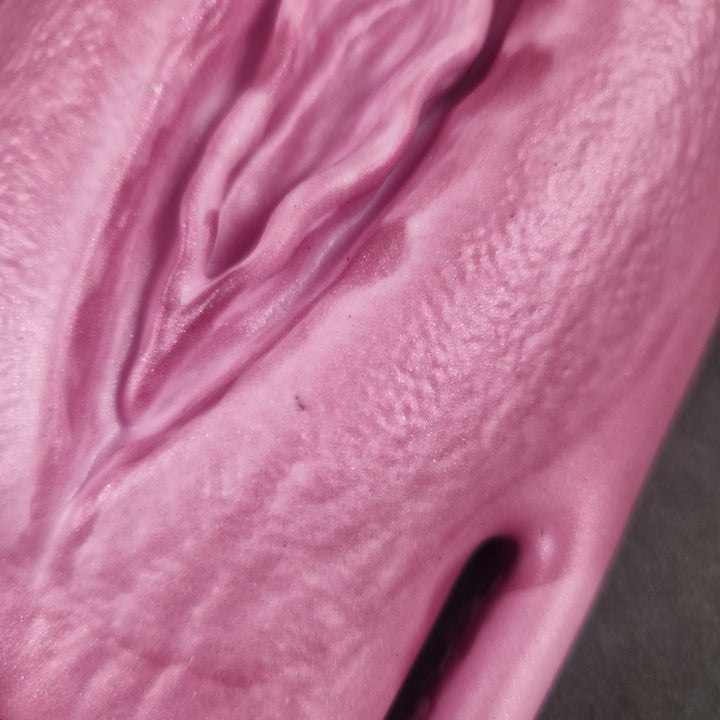 OD51 - Ellie Tribbing Pad - Extra Soft Firmness  - Highlight Forest Berry on Amethyst