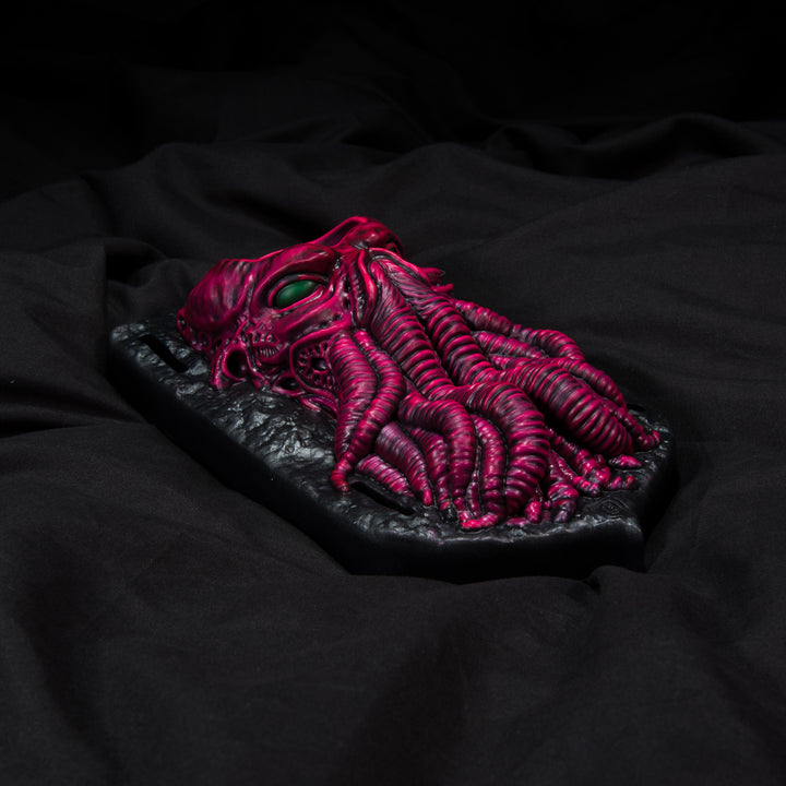 H.P Lovecraft Cthulhu Wand Grinder Sex Toy in pink and black