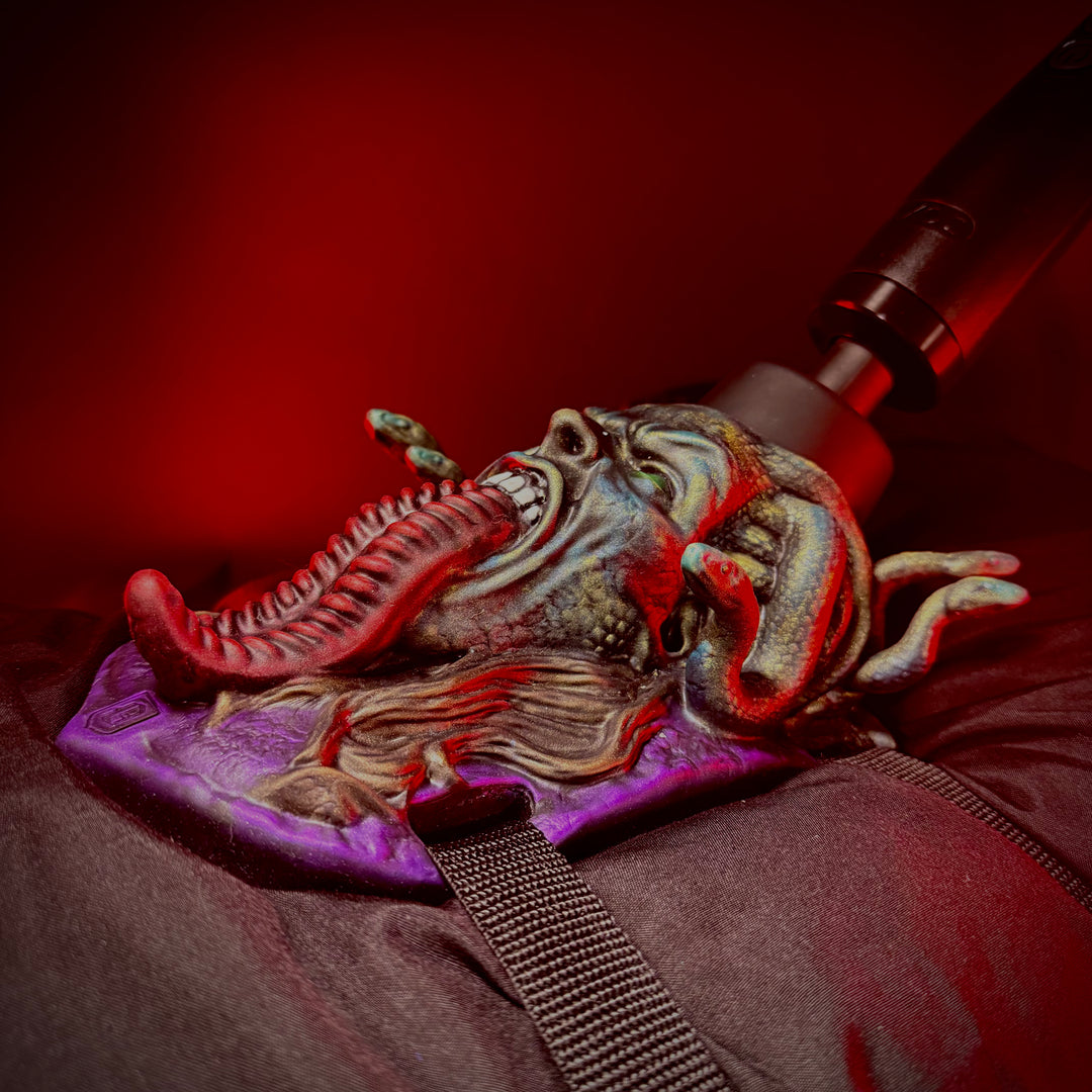 Medusa – Textured Tongue Wand Grinder