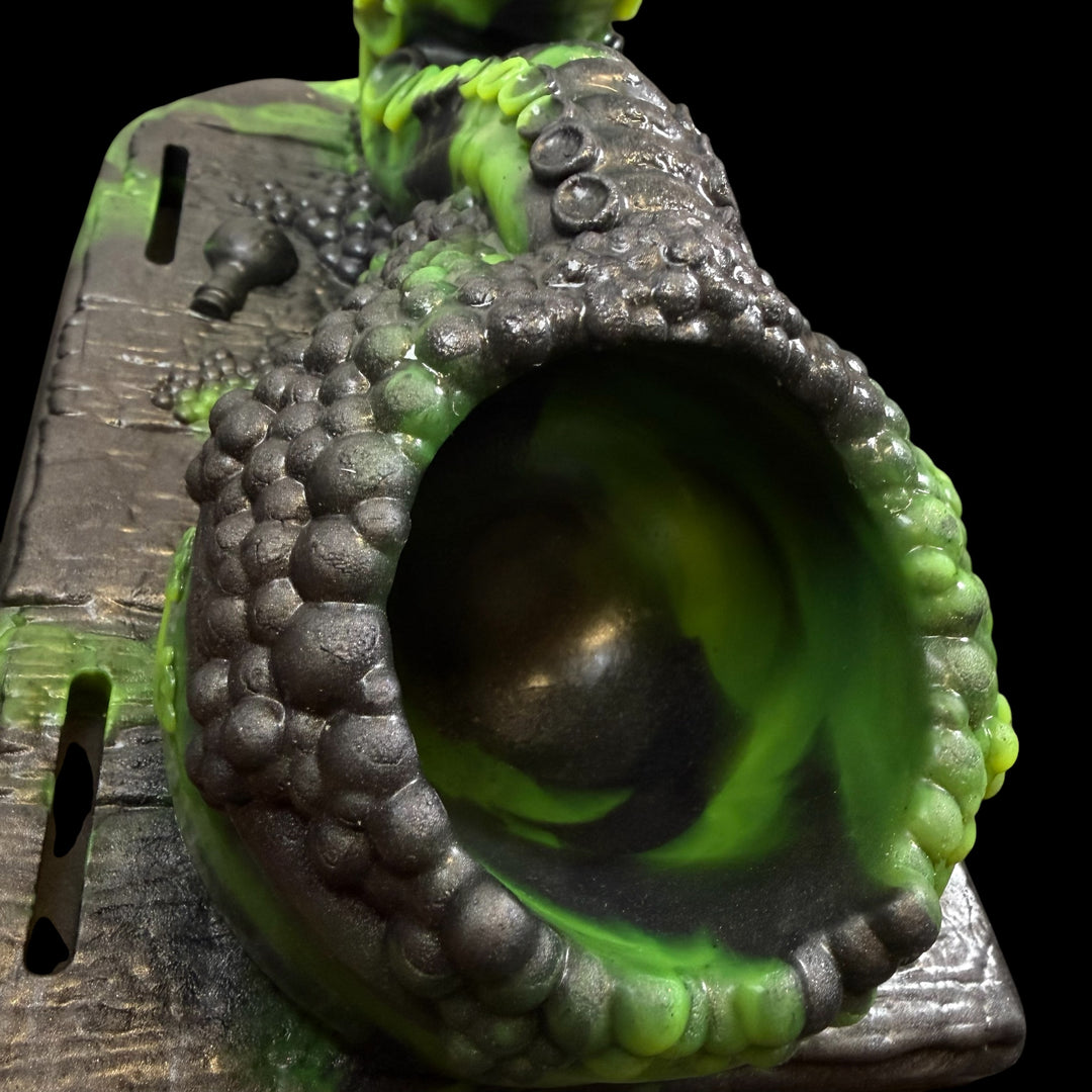 OD194 - Ejaculating Witch's Cauldron II Wand Grinder - Soft Firmness  - Colour Toxic Green & Odyssey Black Marble