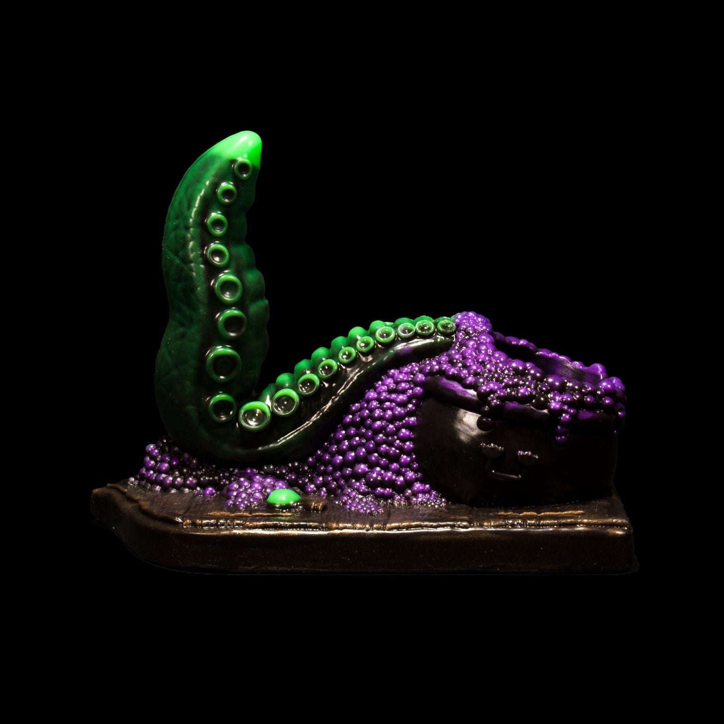 WItches Cauldron Cum-Tube Dildo and Grinder 