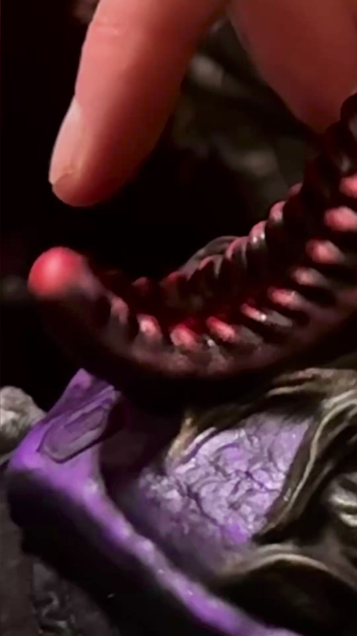 Medusa – Textured Tongue Wand Grinder