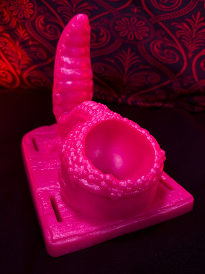 Witch's Cauldron II Wand Grinder — Pixi Cheeks | Always Ready