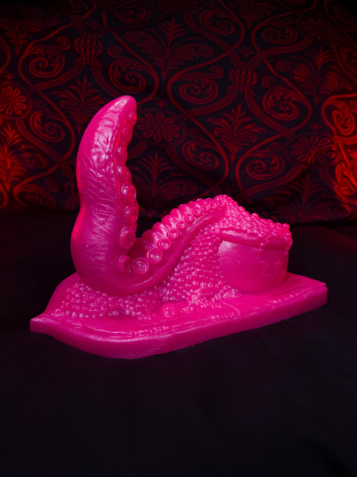 Witch's Cauldron II Wand Grinder — Pixi Cheeks | Always Ready